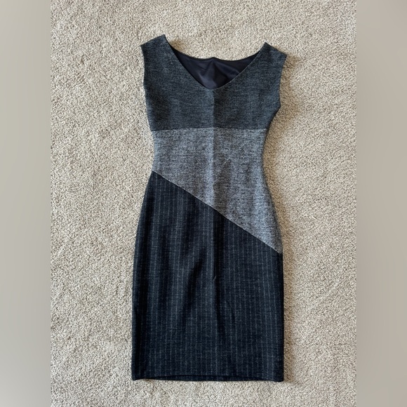 Pleated DVF dress - Picture 6 of 8